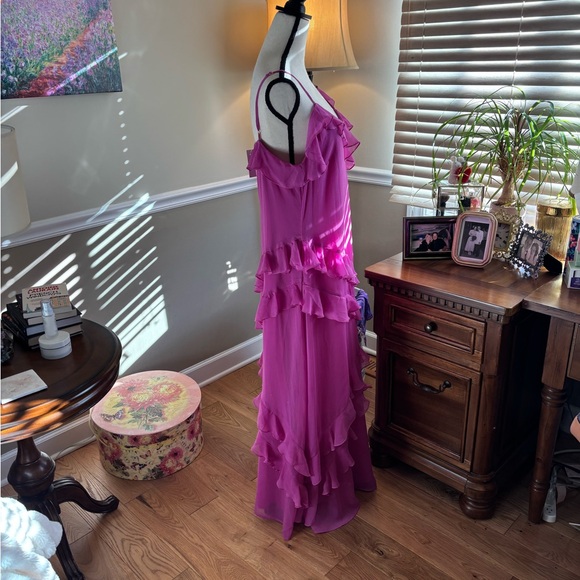 Women’s~ NWT~Gorgeous Orchid Ruffle Maxi Dress! 🌺 - Picture 7 of 16